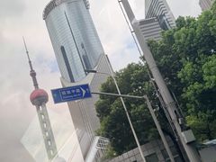-陆家嘴空中步行连廊