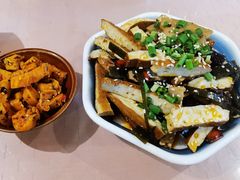 辣卤素拼-诗爷牛尾汤(大坪英利店)