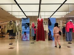 -ZARA(大上海时代广场店)
