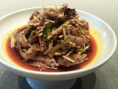 折耳根郡把-柴门头啖汤·经典川菜·慢火汤品(锦城万达店)
