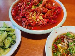 -巴人汇三篇小龙虾江湖菜(李家沱店)