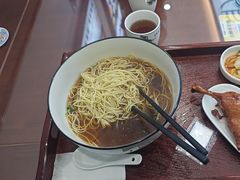 -百年老字号·观振兴蟹黄面·三虾面·苏式面(观前街富仁坊巷店)