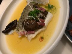 -港丽餐厅(高德置地店)