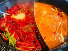 鸳鸯锅-袁老四重庆老火锅(桐梓坡店)
