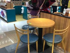 大堂-老韩煸鸡·中国炸鸡(摩尔城店)