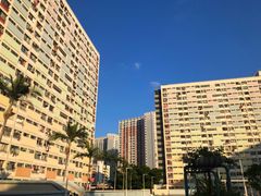 -彩虹村