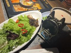 -老牌坊云南鱼豆花火锅(哈西万达店)