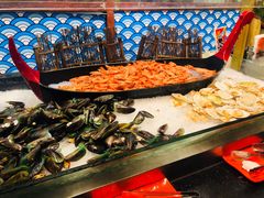 -四海一家自助餐(益田假日广场店)