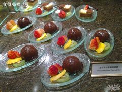 歌剧院-广州花园酒店-凌璇阁360度高空海鲜自助餐CAROUSEL