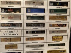 -中免(澳门机场免税店)