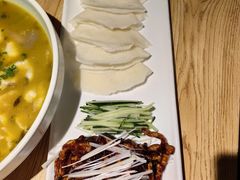 -嫩芽 ·地道重庆菜(十八梯露台夜景店)