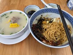 -沪西老弄堂面馆(定西路店)