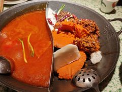 -鸿姐老火锅(静安店)