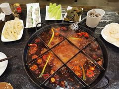 -仁虎老火锅(黄泥磅店)