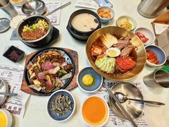 -益百岁牛尾汤(香山路店)