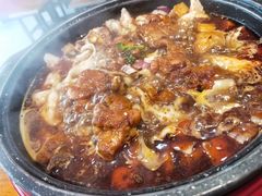 -吉吉向上炭烤鸡肉煲(大学城店)