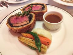 惠灵顿牛排-塞纳河法国餐厅(意式风情街店)