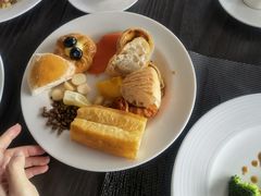 -蔚蓝阁餐厅·Brunch·牛排·威士忌·红酒