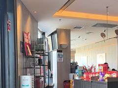 -必胜客(尹山湖歌林公园店)