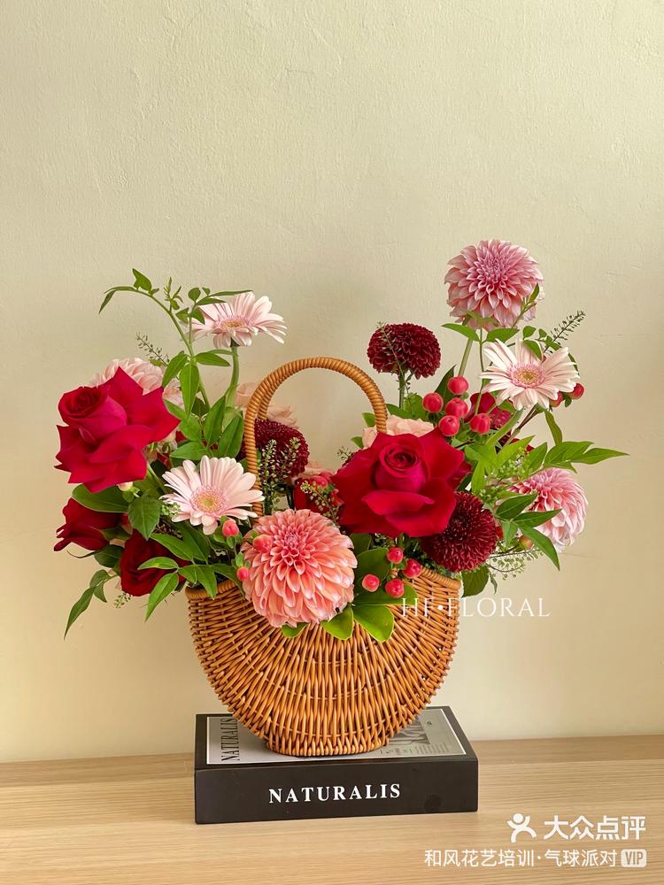 好看又便携的开业花礼韩式手提花篮