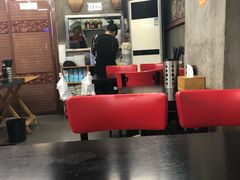 -丽影重庆小面(定西路店)