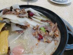 -九寨沟特色牦牛肉汤锅