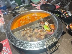 -一绪に和牛寿喜烧(罗湖益田假日店)