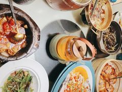-佬麻雀·新湘菜(东方宝泰店)