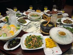 -蔼若春.传承云南菜(金碧公园店)