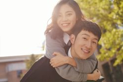 -易摄影婚纱摄影工作室