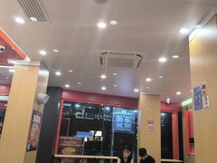 -塔斯汀中国汉堡(白云京溪地铁站店)