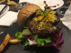 -HIGH FIVE哈福手工汉堡(桂林路店)