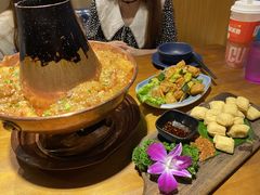 -觅山云南菜(泊富ICITY店)