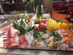 -飨食汇全日制餐厅·昆山皇冠假日酒店(九方店)