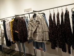 -URBAN REVIVO(西安Momopark店)