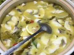 -臻吃客主题餐厅(人民路店)
