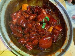 美女红烧肉-涌上外婆桥(南塘店)