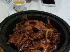 酱香狮子头鹅煲-稻香酒家·33年老字号·港式粤菜(富邦中心店)