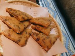 -吃饭皇帝大(长宁龙之梦店)