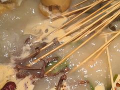 -佰人王串串香火锅(洋珠巷店)