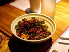 -胡桃里音乐酒馆(海雅缤纷城店)