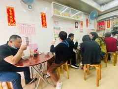 大堂-添發碗仔翅美食