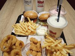 -The Habit Burger Grill 哈比特汉堡(爱琴海店)