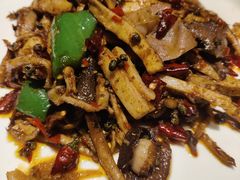 -十三式重庆江湖菜(金茂览秀城店)