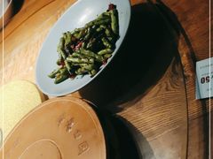 -蜜桃餐厅·伴山(湖滨商业街店)