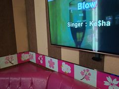 -唱吧麦颂KTV(松江五龙商业广场店)