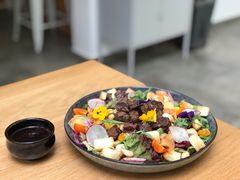 牛肉沙拉-怪 kafe.