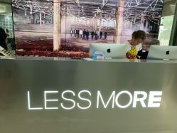 -LESSMORE科技头皮理容中心