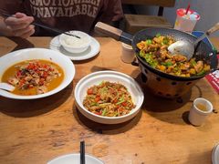 -聚鑫朋酸菜肥肠(九龙仓店)