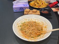 -肥肥虾庄·金牌油焖大虾(杨园滨江时代walk店)